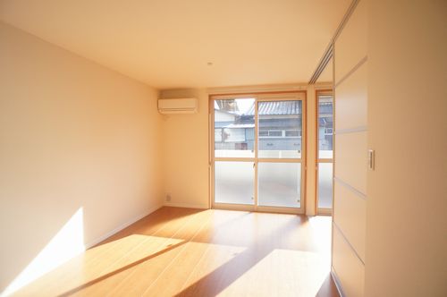 ウェアフォーレ 105号-2