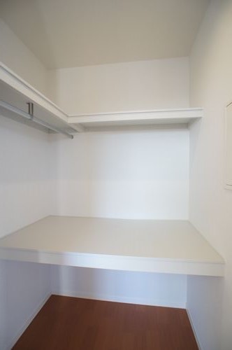 ヴァン・ルーチェ 205号-6