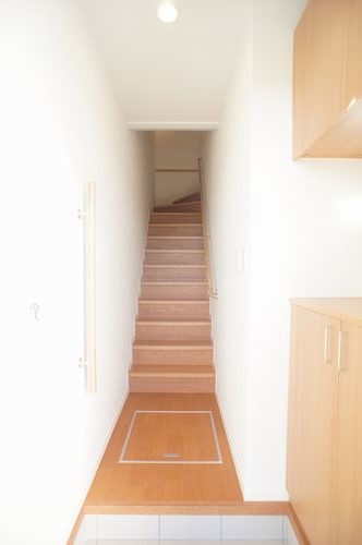 ヴァン・ルーチェ 205号-11