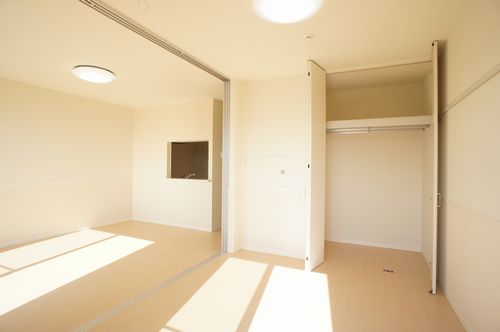 ココ・ブラウン 101号-5