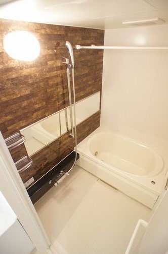 ココ・ブラウン 101号-8