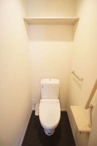 ココ・ブラウン 101号-10