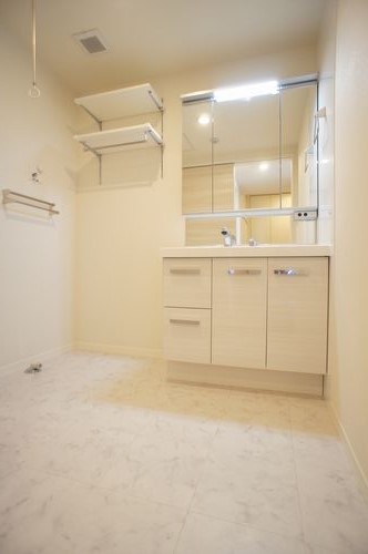 グランスクエア赤坂 203号-8