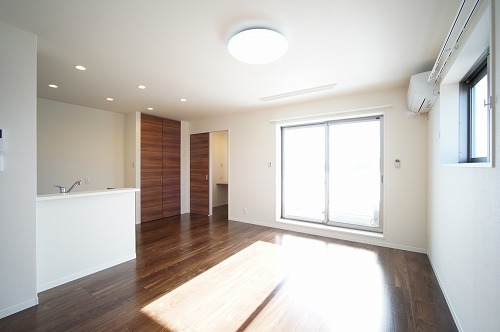 シャーメゾン　リュイソ－ 102号-2