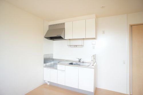 ヴィラ・エクレール 202号-4