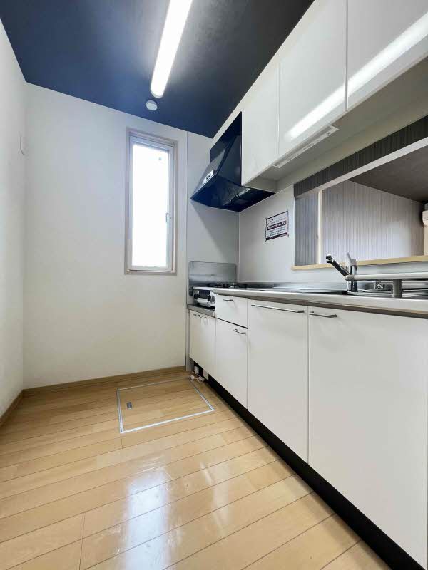 ロイヤル・ヒルズＡ 101号-3