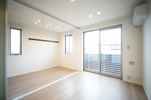 マーベラス 205号-2