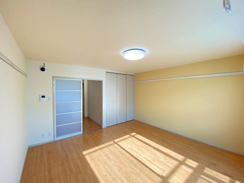 マ・メゾン・ヤワタ 203号-3