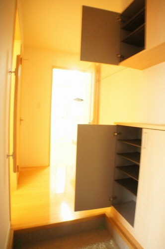 メゾン・コンフォート B 101号-9