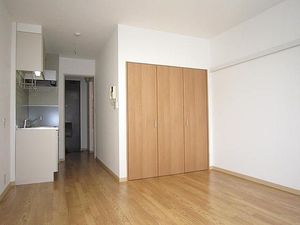 シャーメゾンリブレ美園 201号-3