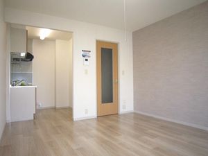 シャーメゾンMⅢ 203号-6