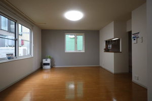 シャーメゾンＡＵ 101号-2