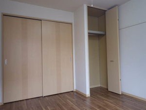 シャーメゾン山の手 102号-5