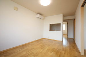 シャーメゾン新中野 202号-3