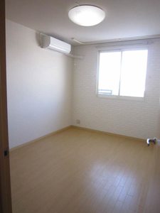 シャーメゾンメイプルⅡ 102号-4