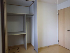 シャーメゾンエルム 102号-5