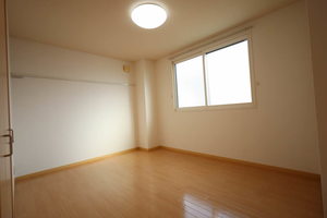 シャーメゾン末広 103号-4