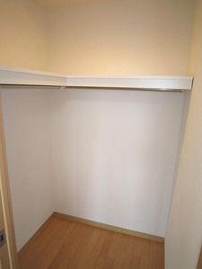 ヒルズ白石本通り 401号-4