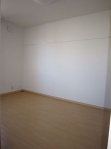 シャーメゾンリヴィエール 102号-6