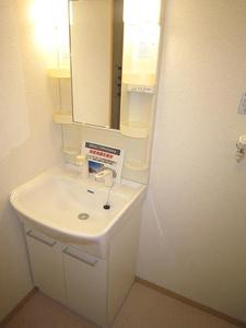 シャーメゾンＡＳＡＨＩ 101号-8