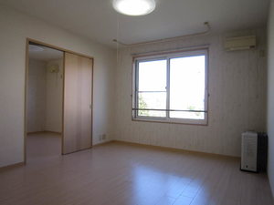 シャーメゾン麻生 202号-2