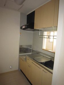 シャーメゾン麻生 202号-3