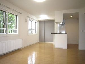 フジ　パークサイド山鼻 302号-2