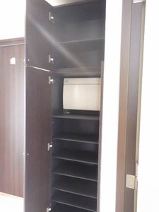 ＩＺＯＵ 702号-4