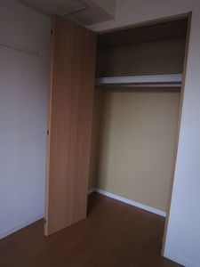 シャーメゾン　ベルクⅠ 101号-7