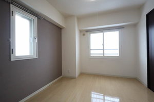 フォレスタ 702号-3