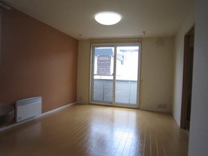 シェーンヴィラＥ 102号-2