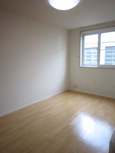 シェーンヴィラＥ 102号-7