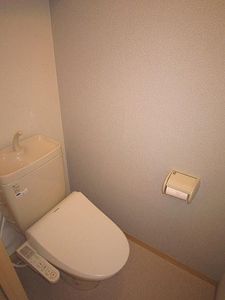 シャーメゾンリラ 201号-11