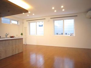 グラーヴェ宮の森 1号-6