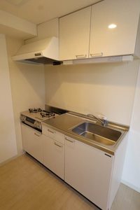 Ｃｏｕｌｅｕｒ　Ｃｏｕｒｔ　Ｙａｍａｈａｎａ 304号-5