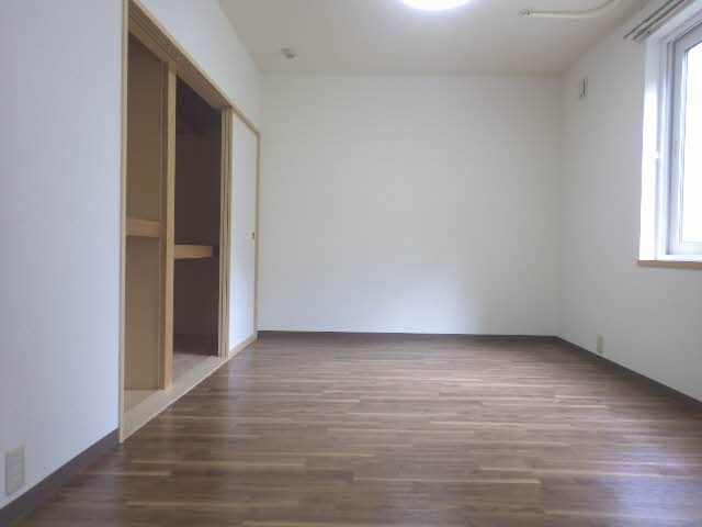 オークヒルコートＡ 102号-3