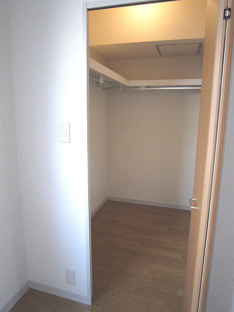 Diasトムトム 201号-6