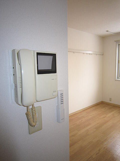 シャーメゾンリブレ美園 201号-4