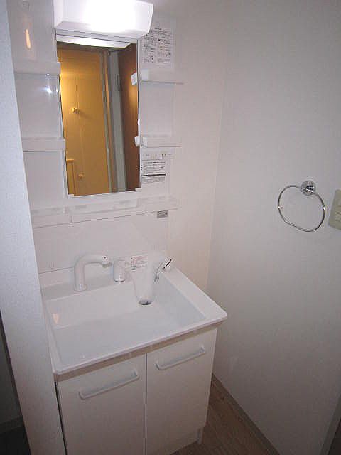 シャーメゾンリブレ美園 201号-6