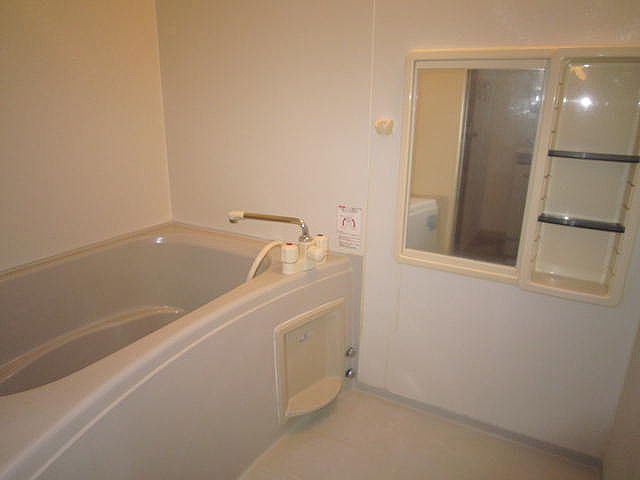 シャーメゾンリブレ美園 201号-8