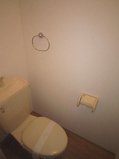 シャーメゾンリブレ美園 201号-9