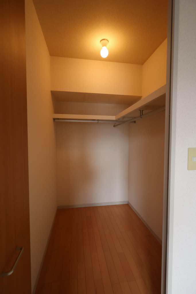 ルピナスⅢ 102号-4