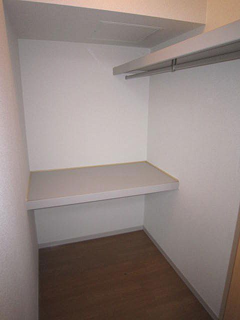 シャルマン　ドミール 202号-4