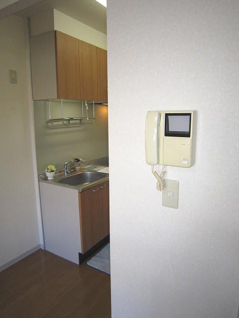 シャーメゾンMⅢ 101号-2