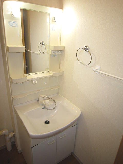 シャーメゾンMⅢ 101号-4