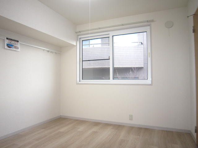 シャーメゾンMⅢ 203号-3