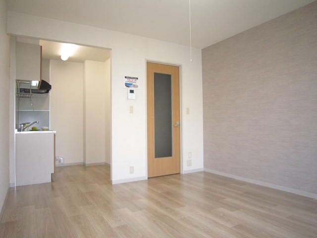 シャーメゾンMⅢ 203号-6