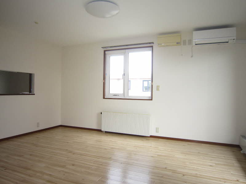 フォレスト 201号-3