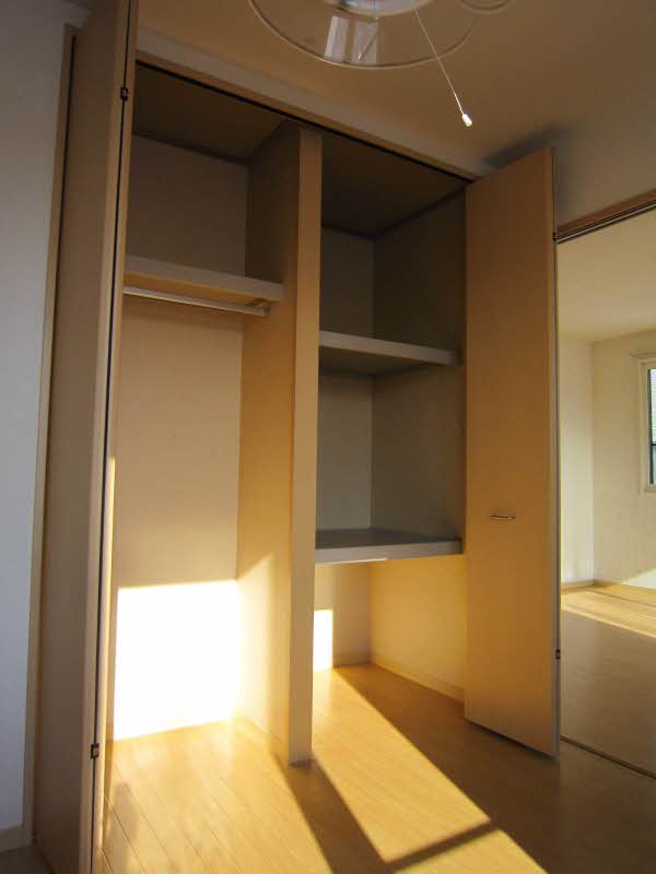 イーストコートⅠ 201号-5