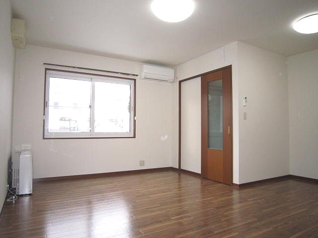 ＰＯＬＡＲＩＳ　Ｌ 102号-2